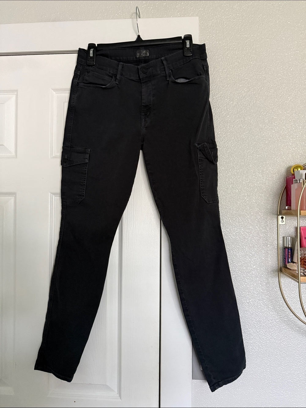 Mother Charmer high rise skinny not guilty  black cargo Women’s Jeans size 29